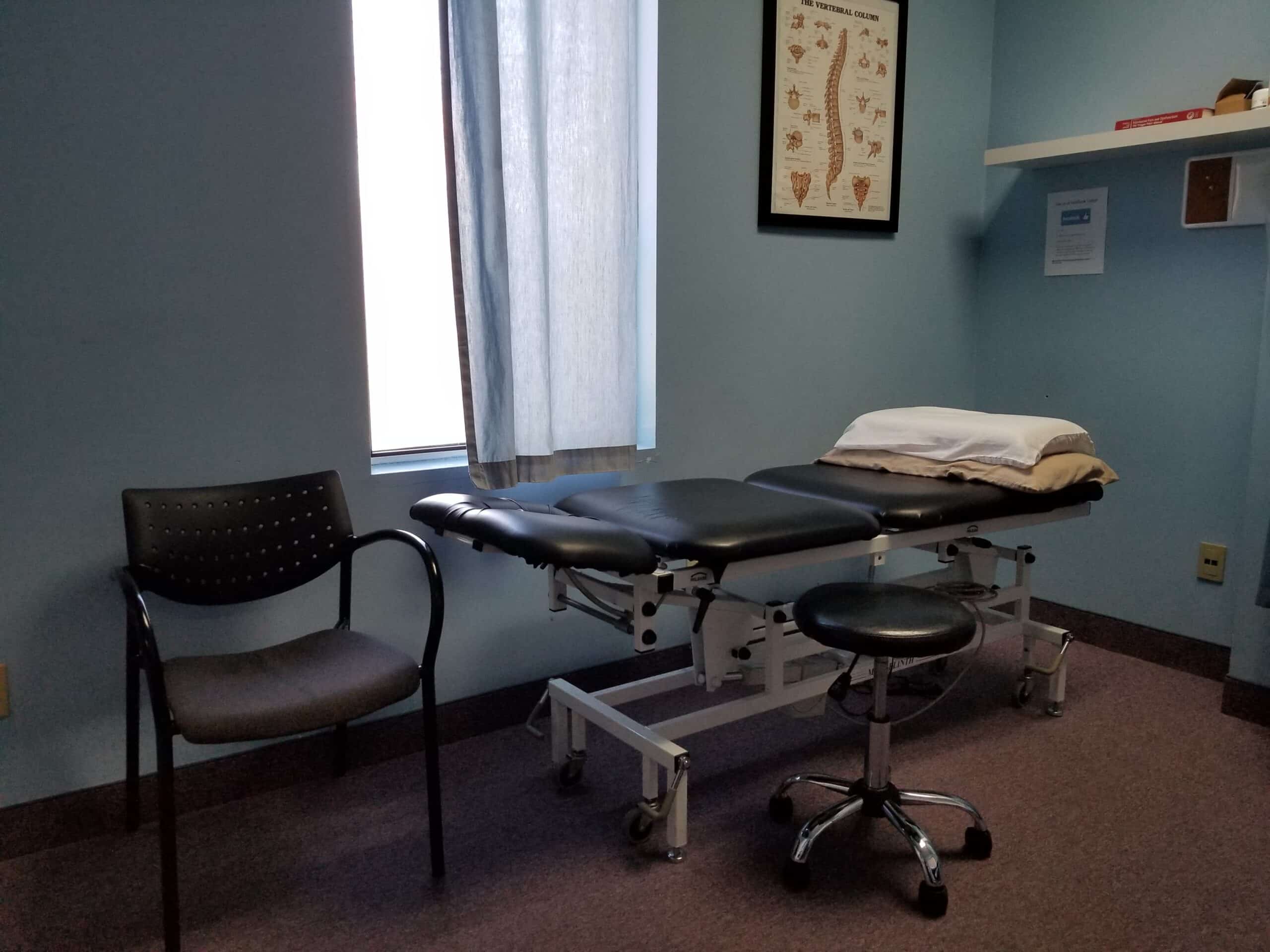 Queen West Physiotherapy & Acupuncture in Brampton Treatement